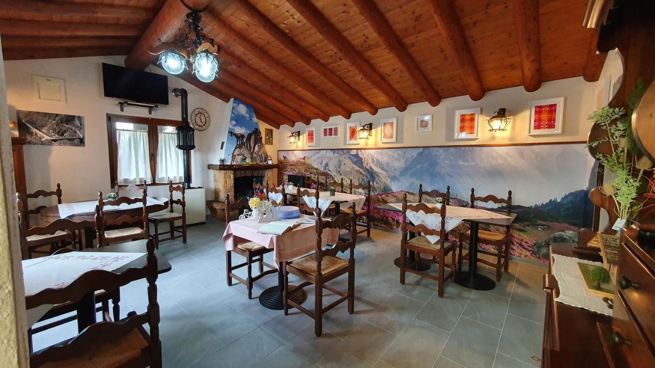 Bnb "A La Crus" Crana Exteriör bild